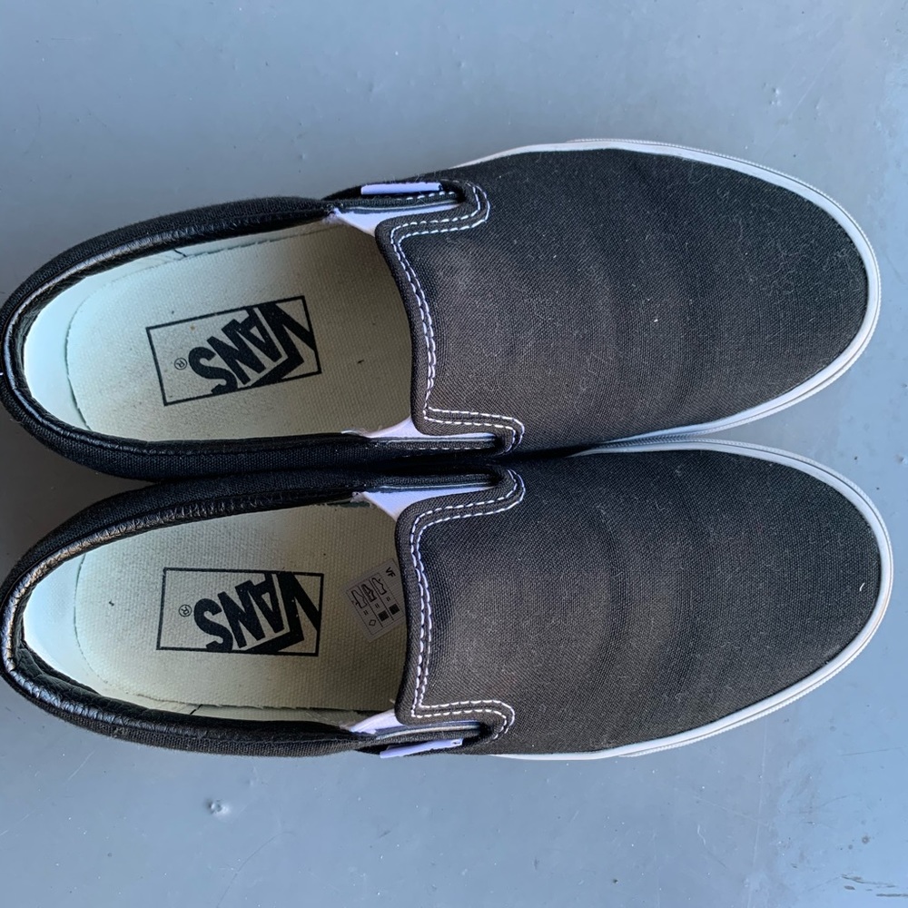 vans women’s slip ons
